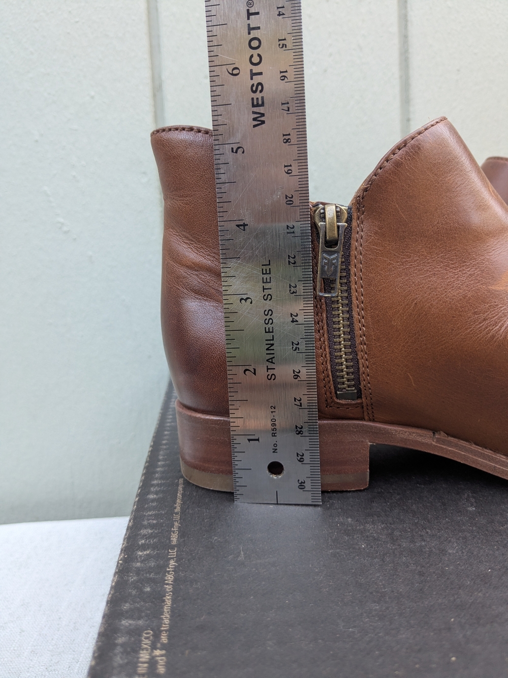 Women's 7.5M Frye Melissa Genuine Leather Ankle Boots NIB - Picture 10 of 13
